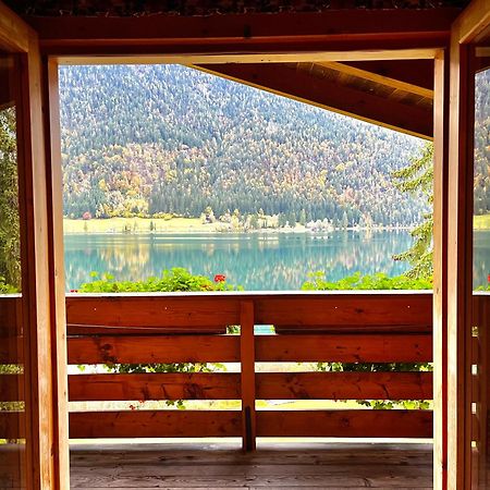 Chalets Zoehrer - Wohnen Am Wasser Weissensee Eksteriør bilde