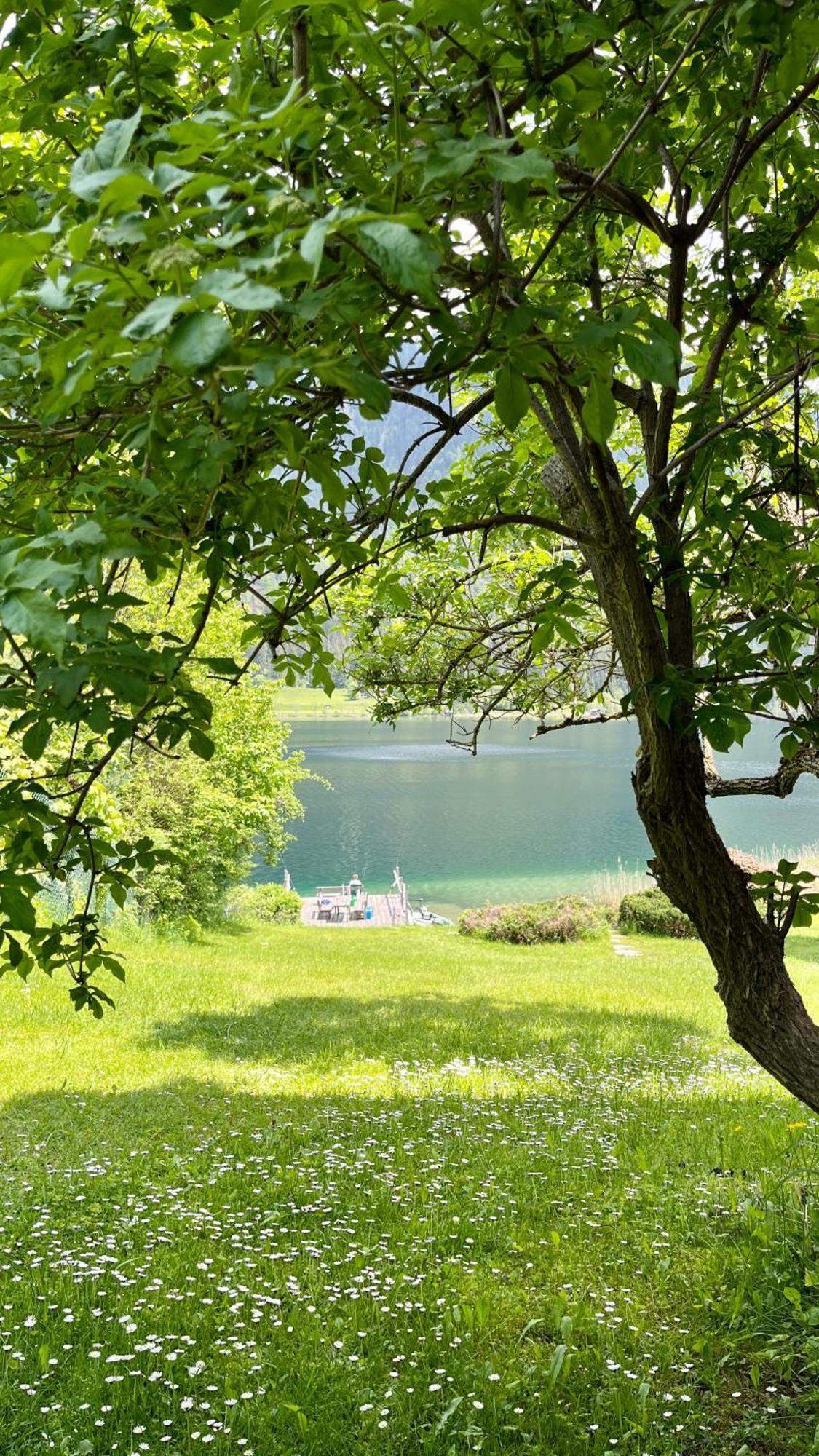 Chalets Zoehrer - Wohnen Am Wasser Weissensee Eksteriør bilde