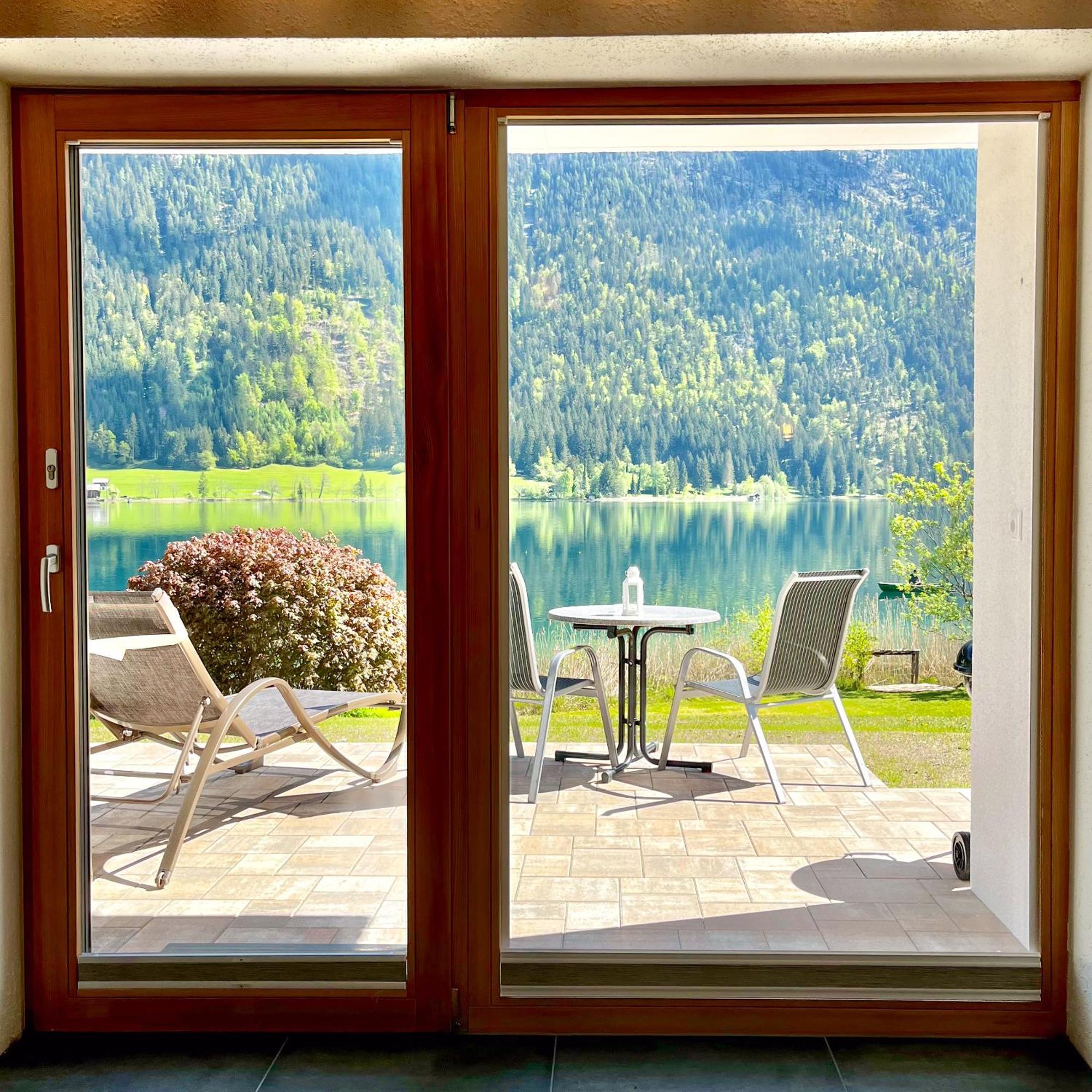 Chalets Zoehrer - Wohnen Am Wasser Weissensee Eksteriør bilde