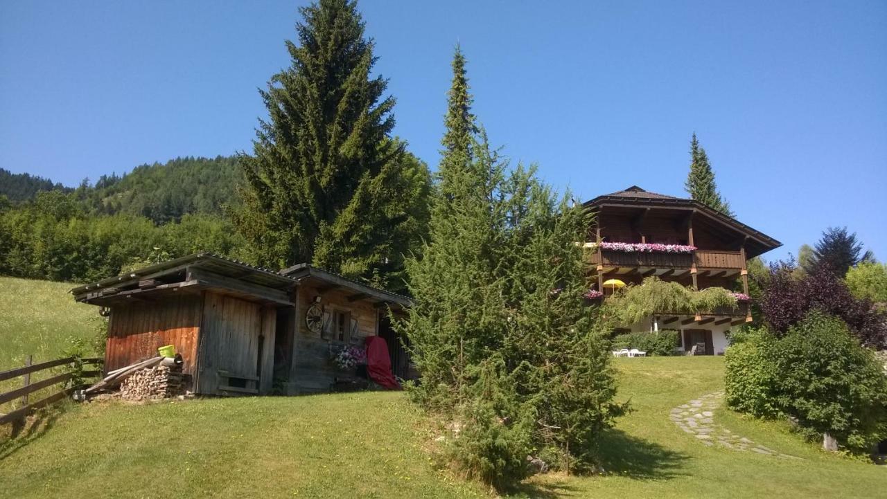 Chalets Zoehrer - Wohnen Am Wasser Weissensee Eksteriør bilde
