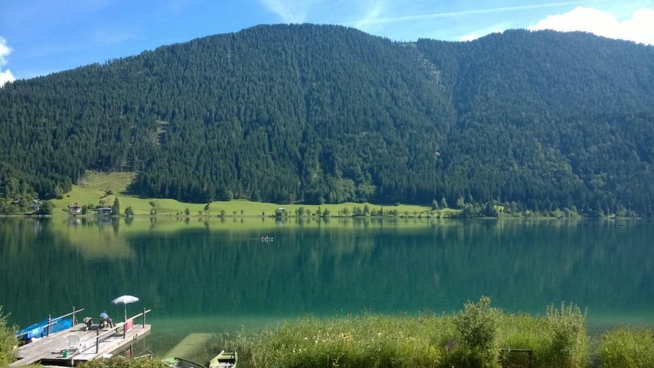 Chalets Zoehrer - Wohnen Am Wasser Weissensee Eksteriør bilde